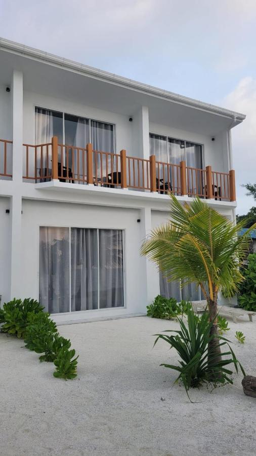 The Sunset Villa Dhiffushi Bagian luar foto