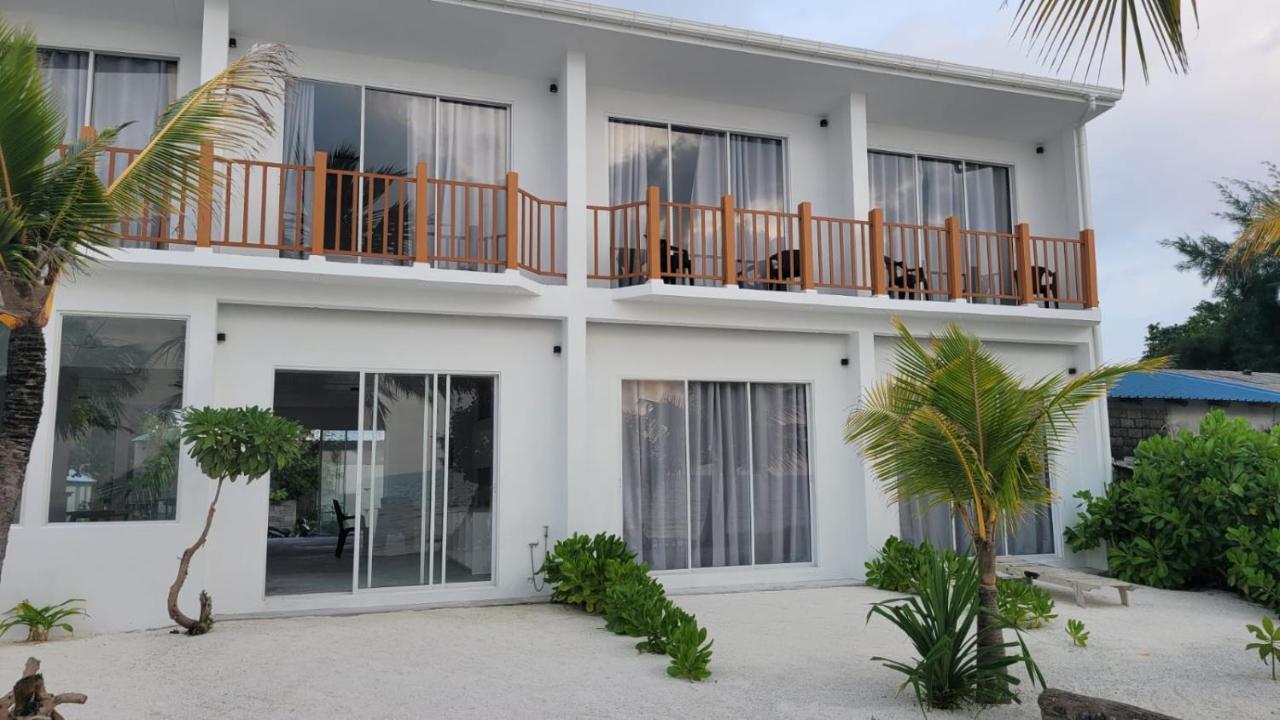 The Sunset Villa Dhiffushi Bagian luar foto