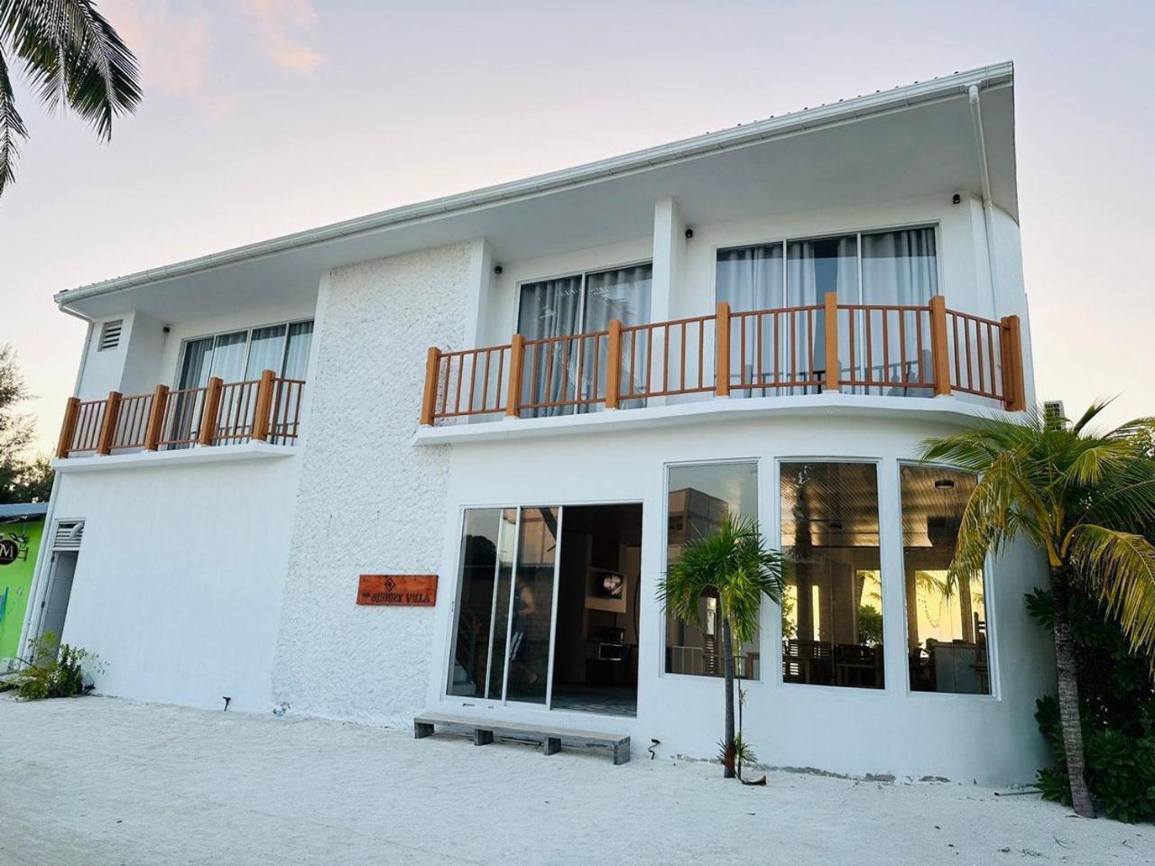 The Sunset Villa Dhiffushi Bagian luar foto