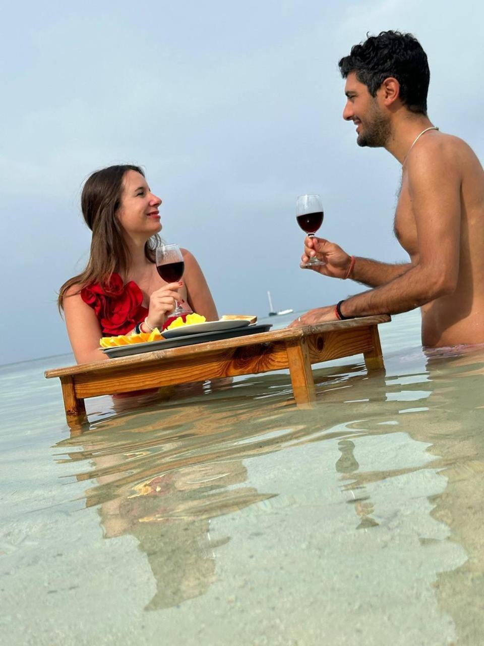 The Sunset Villa Dhiffushi Bagian luar foto